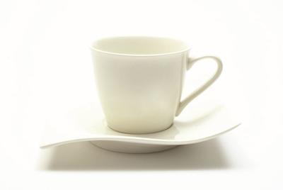 Šálek espresso s podšálkem WHITE BASICS MOTION 110 ml, Maxwell & Williams